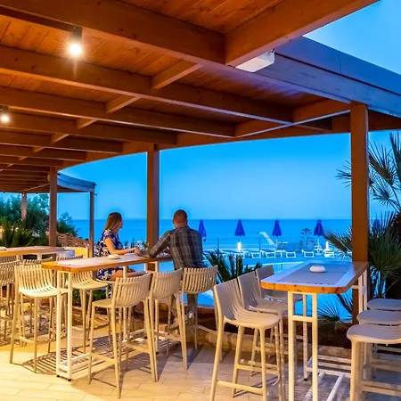 Grand 4* Hersonissos (Crete)