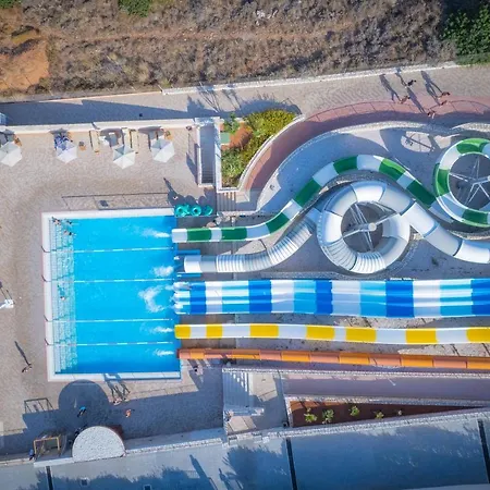 Resort Grand
